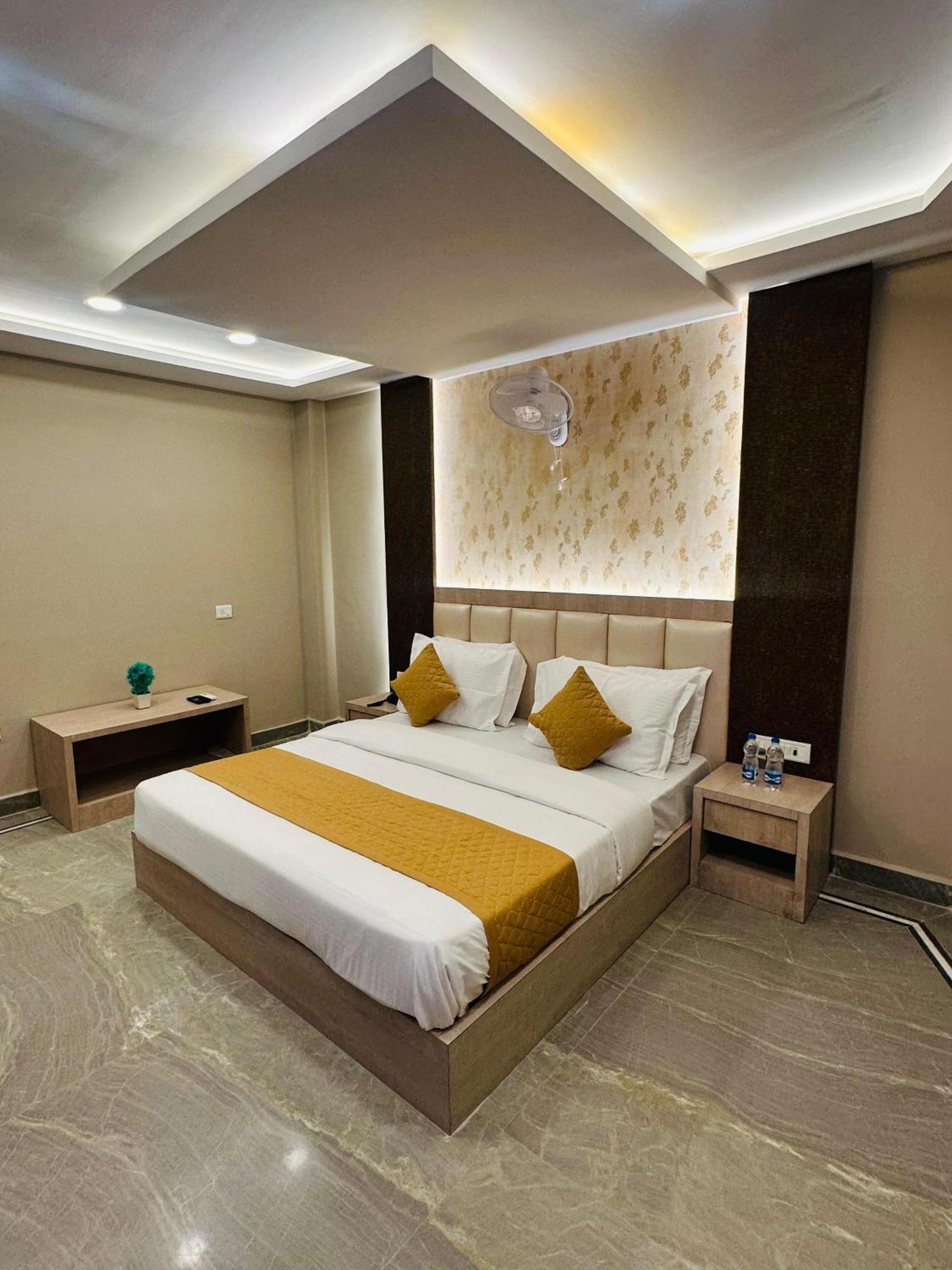 Hotel The Grand Agastya Kaohni Zewnętrze zdjęcie