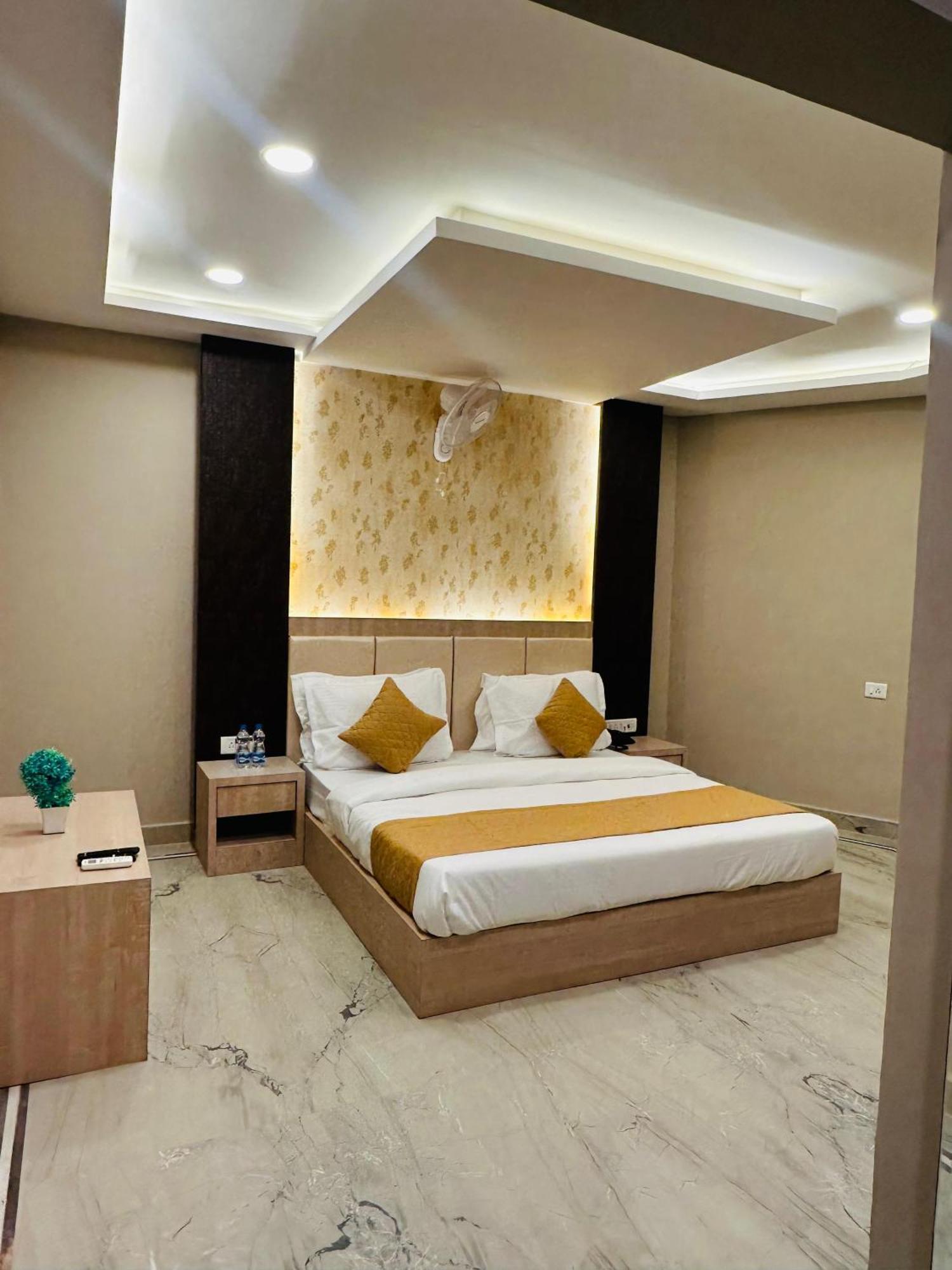 Hotel The Grand Agastya Kaohni Zewnętrze zdjęcie