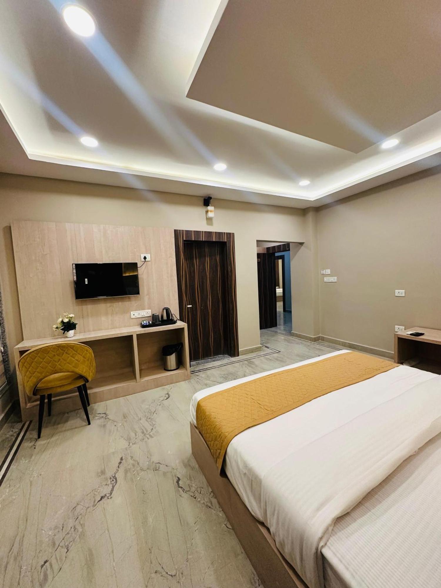 Hotel The Grand Agastya Kaohni Zewnętrze zdjęcie